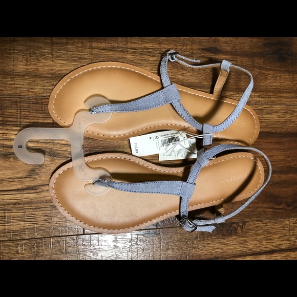 Old Navy Shoes - Old Navy chambray sandals 9